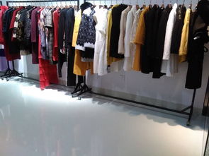 批發折扣品牌服裝 抓住尾貨商機，實現利潤最大化